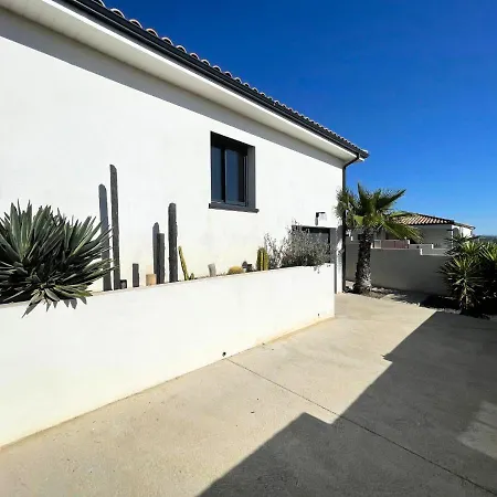 Contemporaine Avec Piscine Chauffee Proche Des Plages *