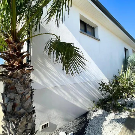 Contemporaine Avec Piscine Chauffee Proche Des Plages Villa *